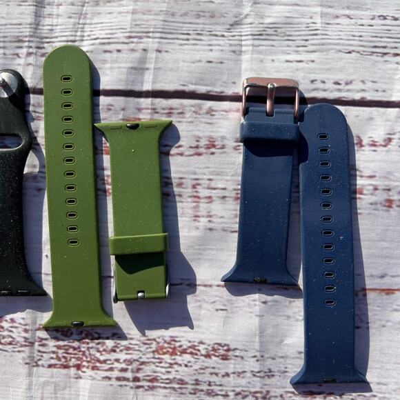 Heyday Set of 4 Smart Watch 40MM Silicone Bands Pre-Loved - Picture 3 of 5